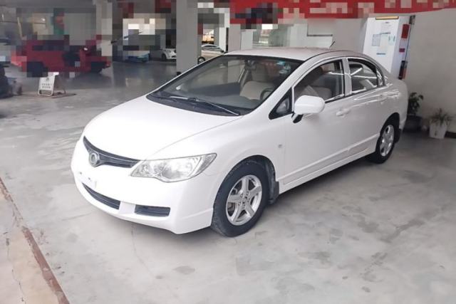 Used CIIMO 2015 1.8L Automatic Comfort Edition