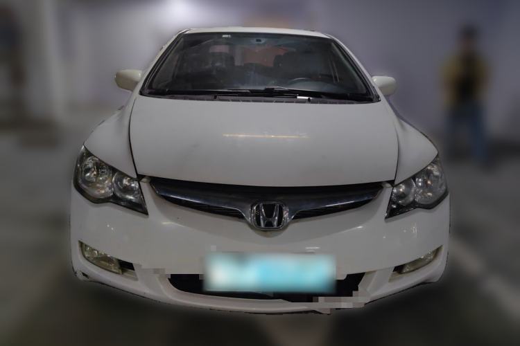 Used CIIMO 2015 1.8L Automatic Comfort Edition Front