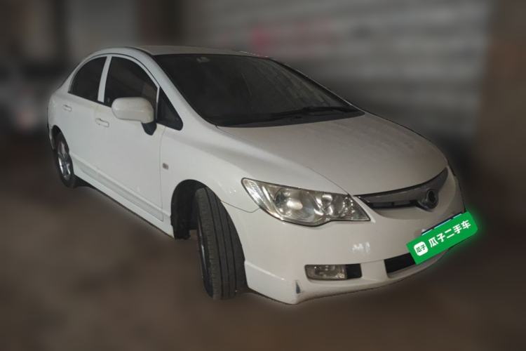 Used CIIMO 2015 1.8L Automatic Comfort Edition Front Right 45 Deg