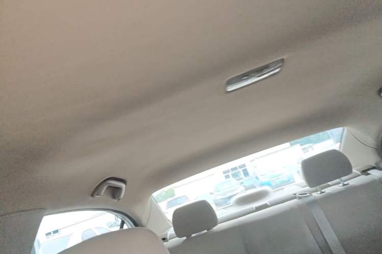 Used CIIMO 2015 1.8L Automatic Comfort Edition Headliner