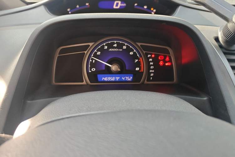 Used CIIMO 2015 1.8L Automatic Comfort Edition Instrument Cluster