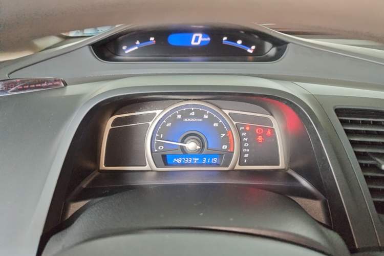 Used CIIMO 2015 1.8L Automatic Comfort Edition Instrument Cluster