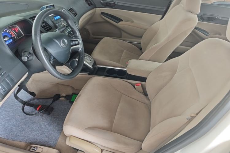 Used CIIMO 2015 1.8L Automatic Comfort Edition Left Front Seat