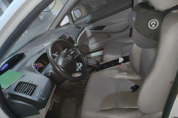 Used CIIMO 2015 1.8L Automatic Comfort Edition Left Front Seat