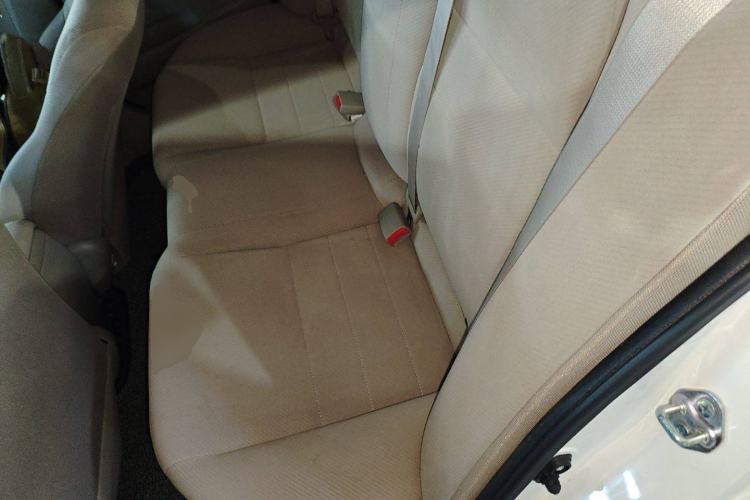 Used CIIMO 2015 1.8L Automatic Comfort Edition Left Rear Seat