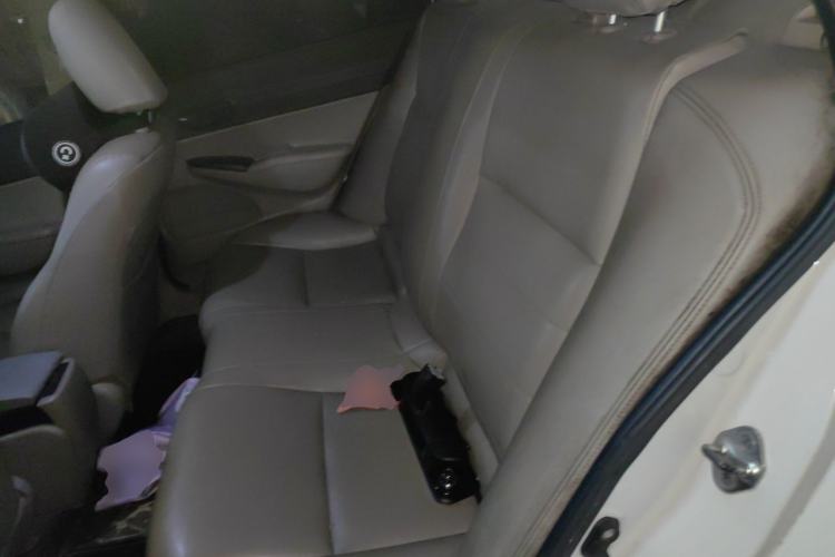 Used CIIMO 2015 1.8L Automatic Comfort Edition Left Rear Seat