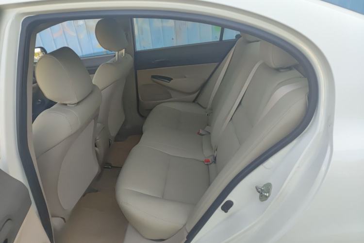 Used CIIMO 2015 1.8L Automatic Luxury Edition Left Rear Seat