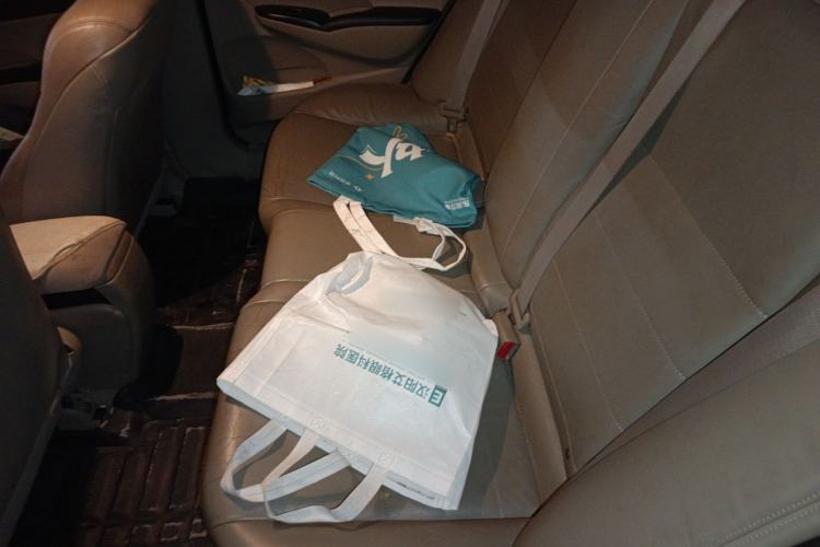 Used CIIMO 2015 1.8L Automatic Comfort Edition Left Rear Seat