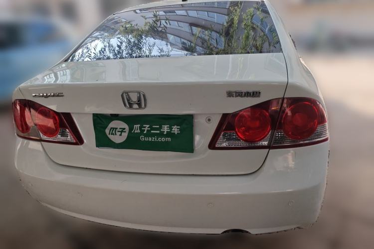 Used CIIMO 2015 1.8L Automatic Comfort Edition Rear