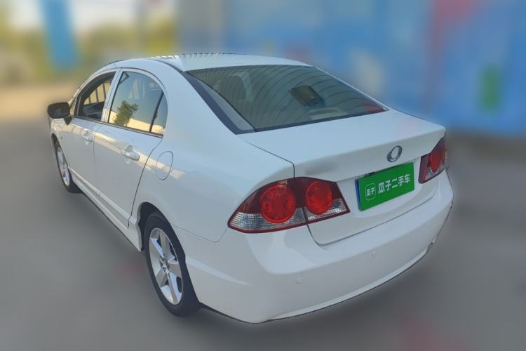 Used CIIMO 2015 1.8L Automatic Luxury Edition Rear Left 45 Deg