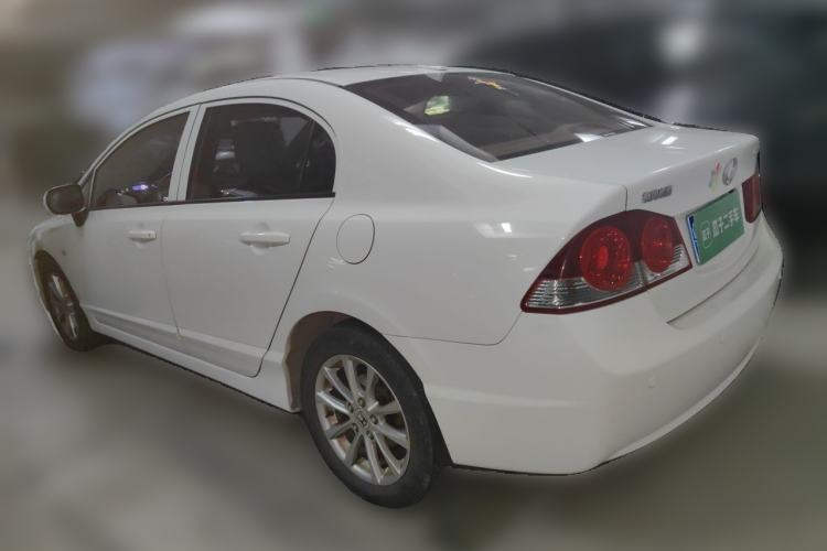 Used CIIMO 2015 1.8L Automatic Luxury Edition Rear Left 45 Deg