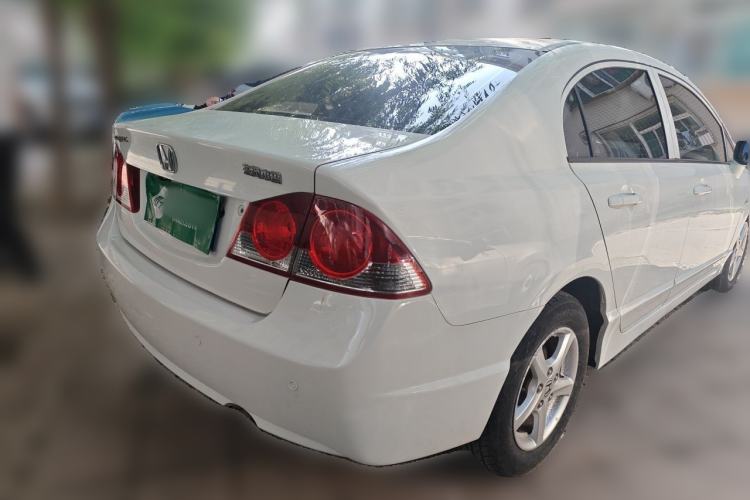 Used CIIMO 2015 1.8L Automatic Comfort Edition Rear Right 45 Deg