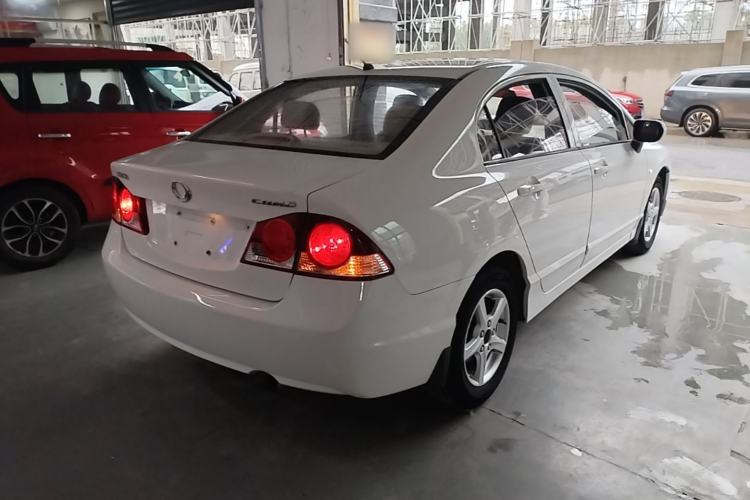 Used CIIMO 2015 1.8L Automatic Comfort Edition Rear Right 45 Deg