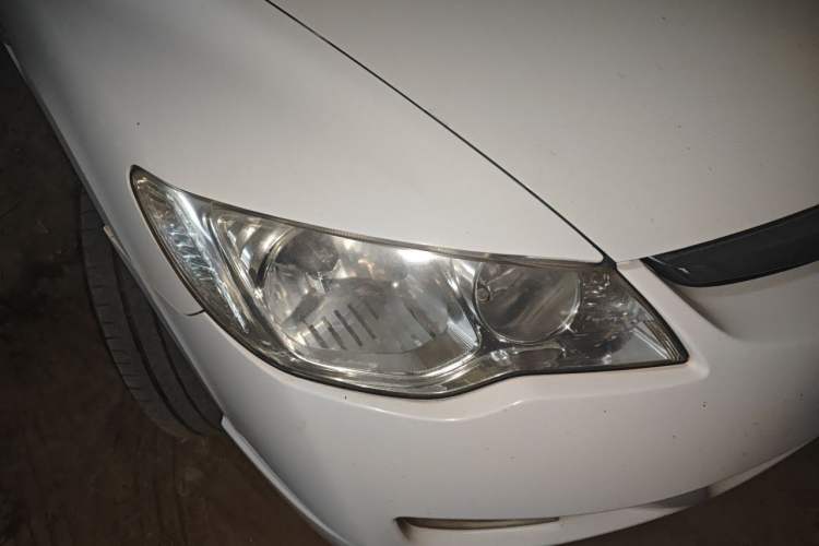 Used CIIMO 2015 1.8L Automatic Comfort Edition Right Front Headlight