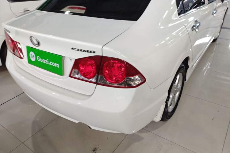 Used CIIMO 2015 1.8L Automatic Comfort Edition Right Rear Taillight