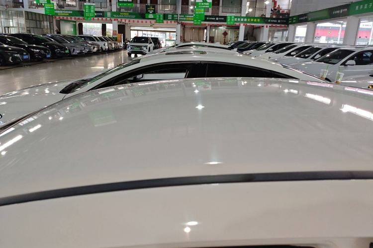 Used CIIMO 2015 1.8L Automatic Comfort Edition Roof