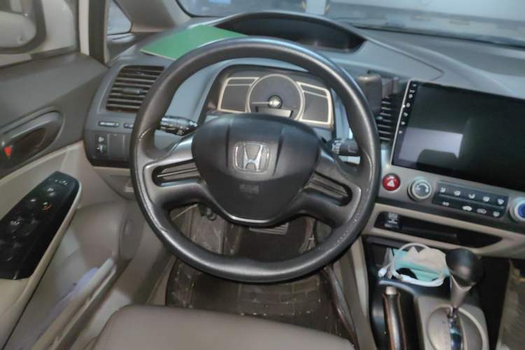 Used CIIMO 2015 1.8L Automatic Comfort Edition Steering Wheel