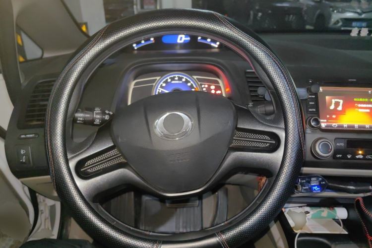 Used CIIMO 2015 1.8L Automatic Luxury Edition Steering Wheel