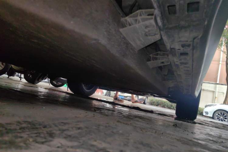Used CIIMO M-NV 2021 Shangyi Edition Chassis Rear Right