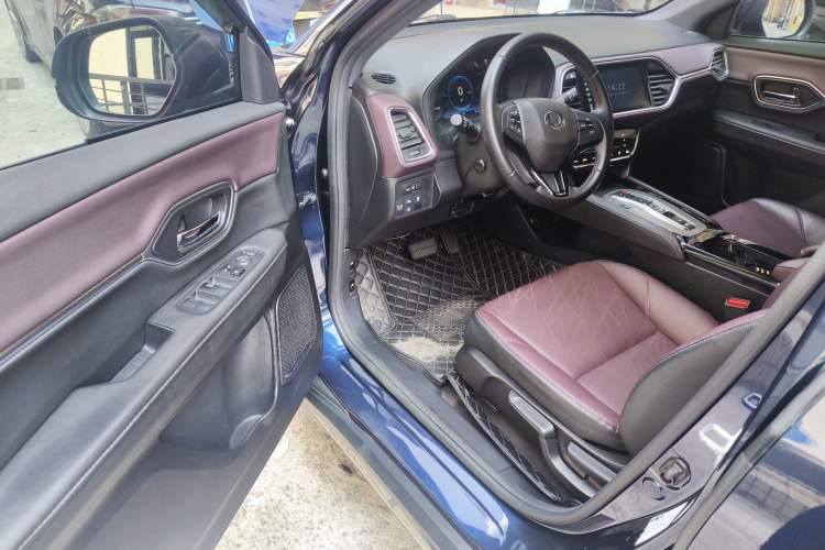 Used CIIMO M-NV 2021 Shangcheng Edition Interior 3