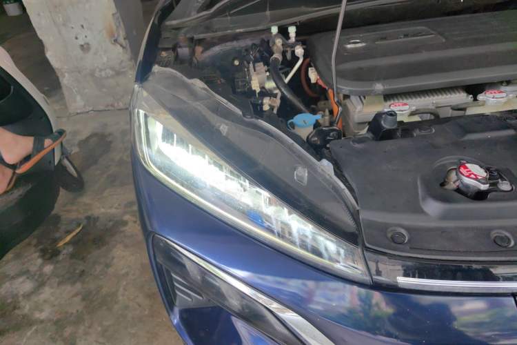 Used CIIMO M-NV 2021 Shangyi Edition Right Front Headlight