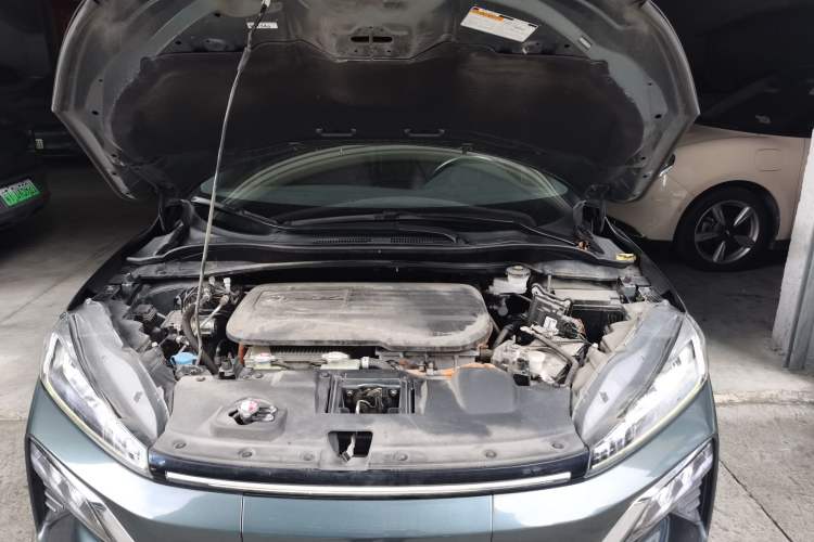 Used CIIMO M-NV 2021 Shangcheng Edition Engine Bay