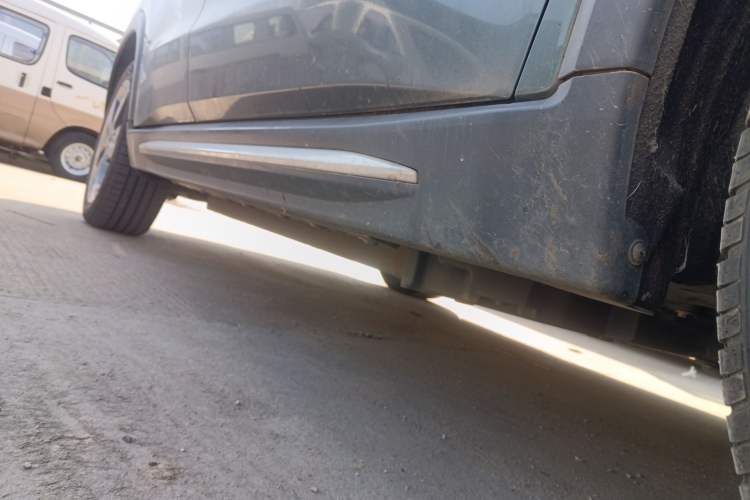 Used CIIMO M-NV 2021 Shangyi Edition Right Side Sill