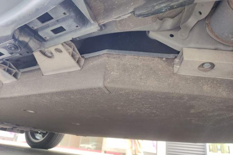 Used CIIMO M-NV 2021 Shangcheng Edition Chassis Rear Left