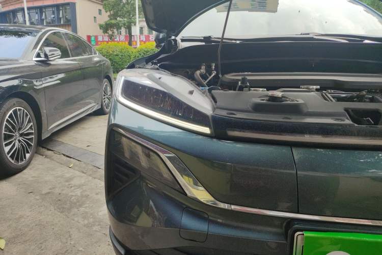 Used CIIMO M-NV 2021 Shangyi Edition Right Front Headlight