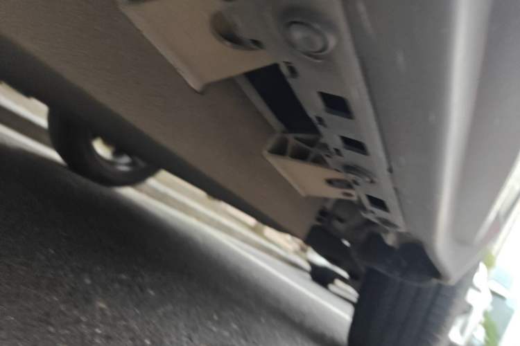 Used CIIMO M-NV 2021 Shangcheng Edition Chassis Rear Left