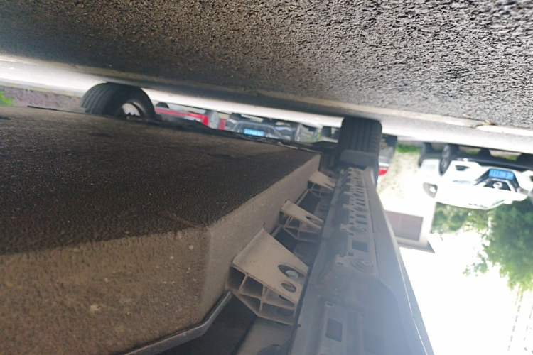 Used CIIMO M-NV 2021 Shangcheng Edition Chassis Rear Left