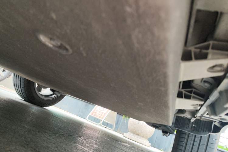 Used CIIMO M-NV 2021 Shangcheng Edition Chassis Rear