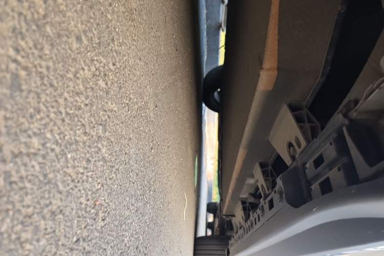 Used CIIMO M-NV 2021 Shangyi Edition Chassis Rear Right