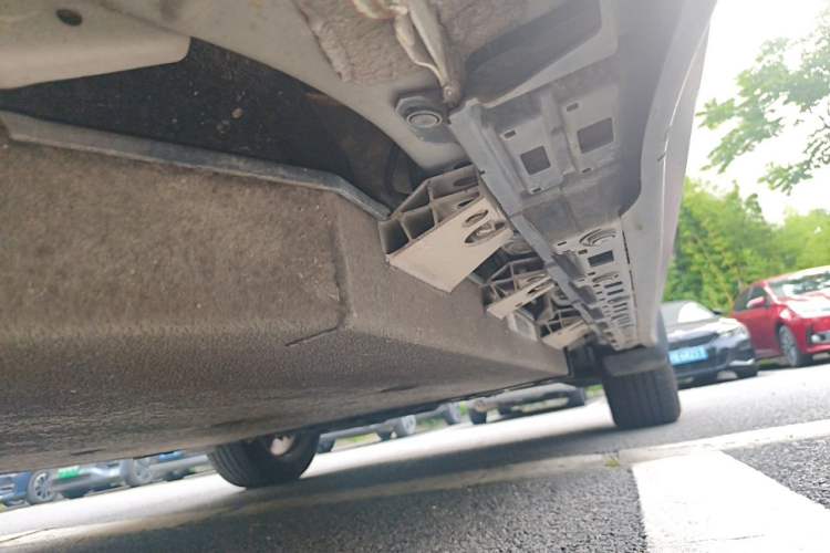 Used CIIMO M-NV 2021 Shangcheng Edition Chassis Rear Right