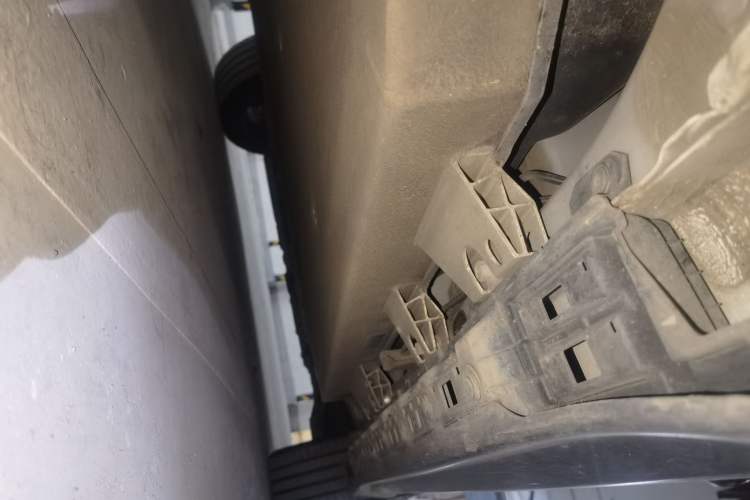 Used CIIMO M-NV 2021 Shangcheng Edition Chassis Rear Right
