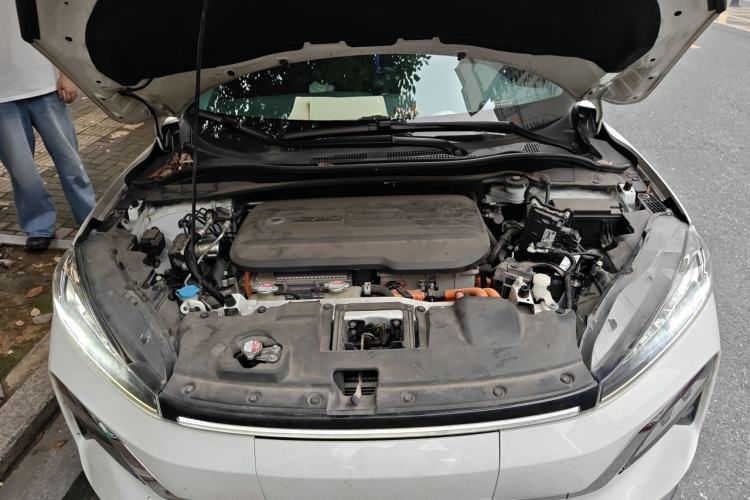 Used CIIMO M-NV 2021 Shangcheng Edition Engine Bay