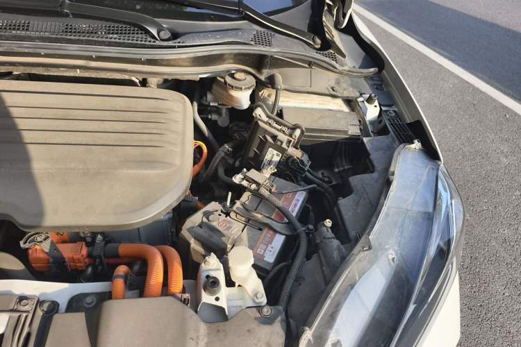 Used CIIMO M-NV 2021 Shangyi Edition Engine Bay Left