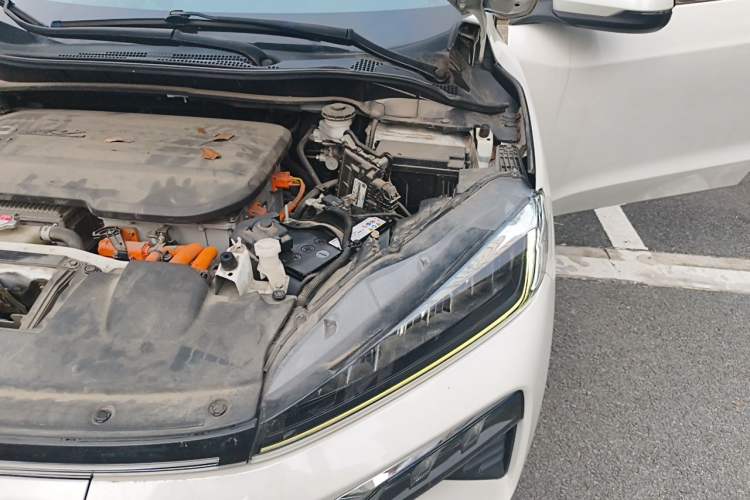 Used CIIMO M-NV 2021 Shangcheng Edition Engine Bay Left