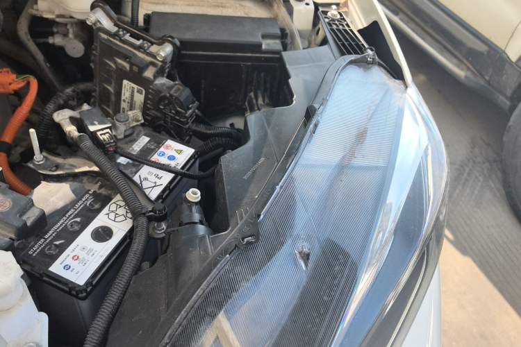 Used CIIMO M-NV 2021 Shangcheng Edition Engine Bay Left