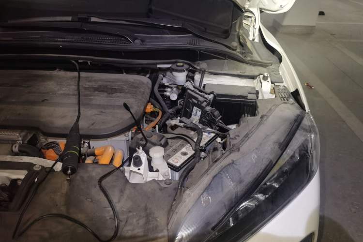 Used CIIMO M-NV 2021 Shangcheng Edition Engine Bay Left