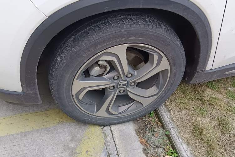 Used CIIMO M-NV 2021 Shangcheng Edition Left Front Wheel Hub