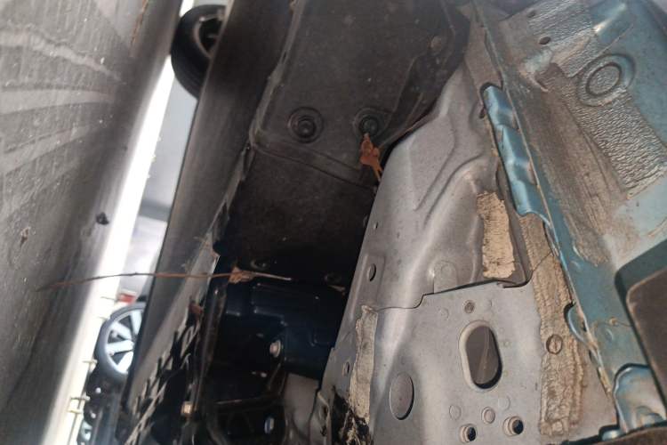 Used CIIMO M-NV 2023 Shangyi Edition Chassis Front Right