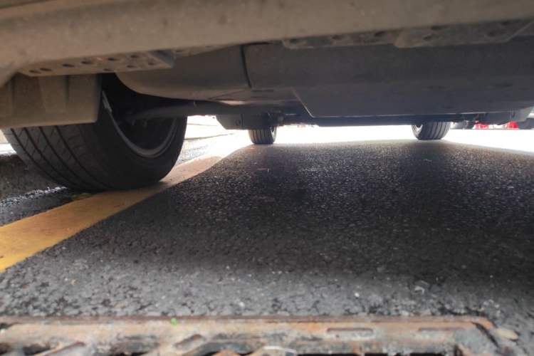 Used CIIMO M-NV 2023 Shangcheng Edition Chassis Front Right