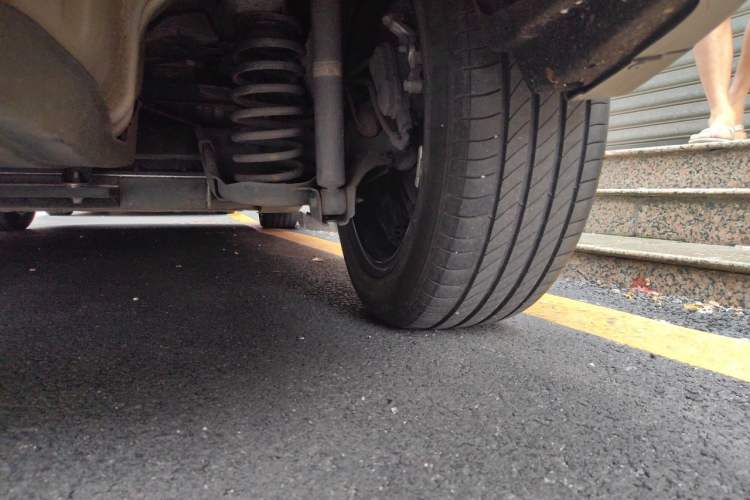 Used CIIMO M-NV 2023 Shangcheng Edition Chassis Rear Right