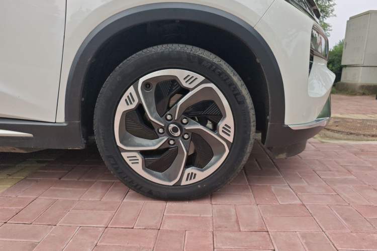 Used CIIMO M-NV 2023 Shangcheng Edition Right Front Wheel Hub