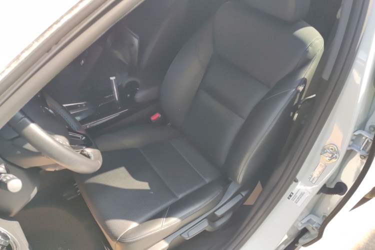 Used CIIMO X-NV 2020 Electric Edition Left Front Seat