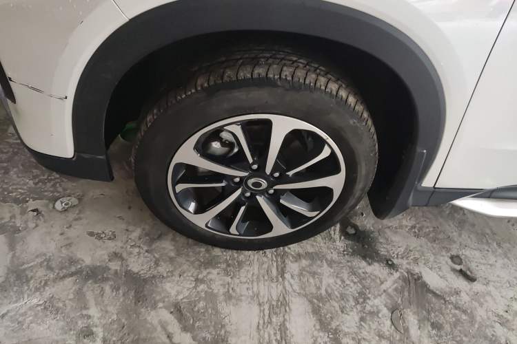 Used CIIMO X-NV 2020 Windstorm Edition Left Front Wheel Hub