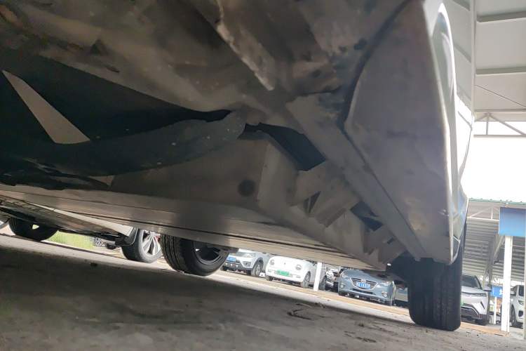 Used CIIMO X-NV 2020 Windstorm Edition Left Side Sill