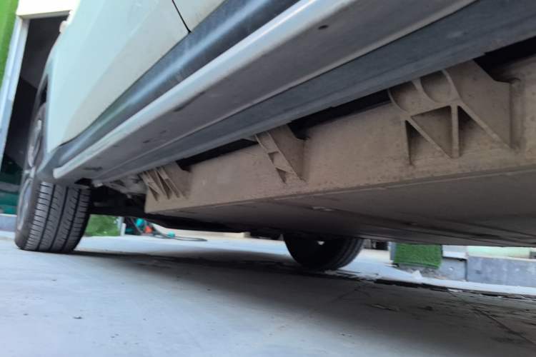Used CIIMO X-NV 2020 Windstorm Edition Left Side Sill