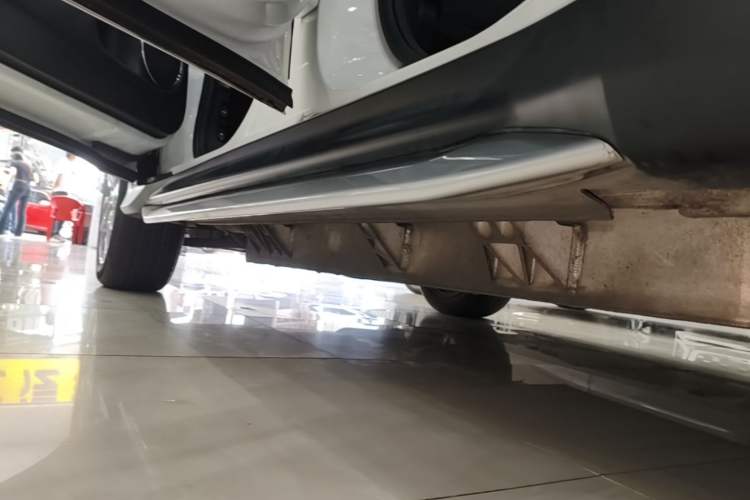 Used CIIMO X-NV 2020 Electric Edition Left Side Sill